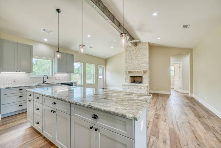 Marble Falls custom homes